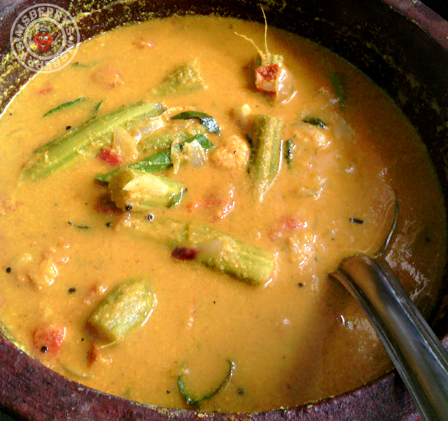Chemmeen muringakka curry or Prawns drumstick curry - Ms Berrys